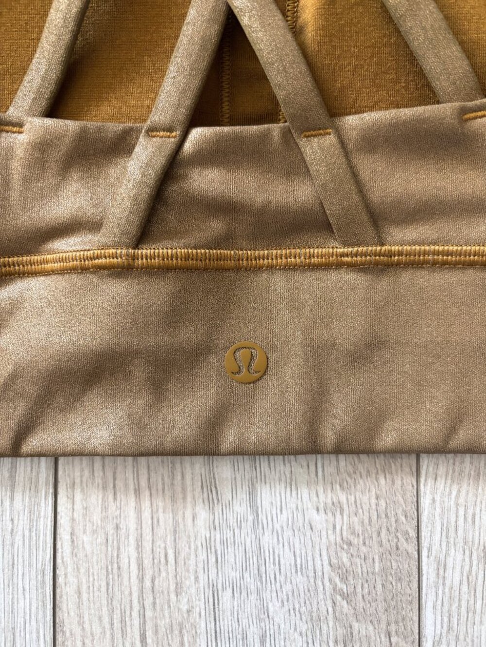 Lululemon Energy Bra Long Line Shine Matte Copper Foil Size 6 Athleisure Luxe - Picture 6 of 13